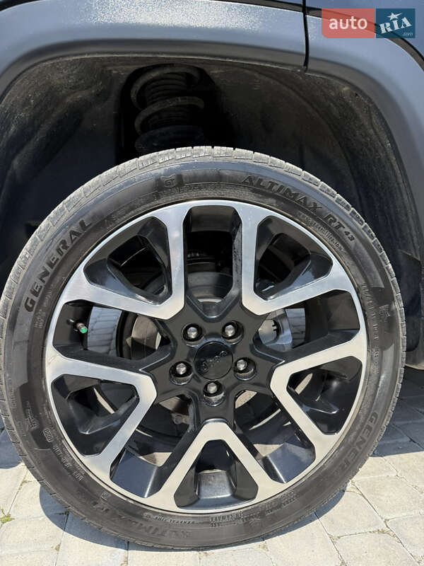 Позашляховик / Кросовер Jeep Compass 2017 в Тернополі