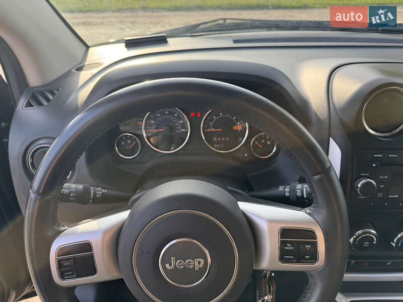 Внедорожник / Кроссовер Jeep Compass 2016 в Шептицькому