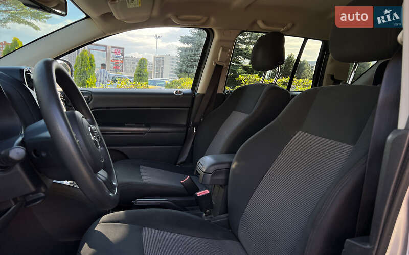 Внедорожник / Кроссовер Jeep Compass 2013 в Львове