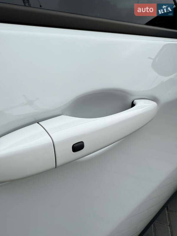 Позашляховик / Кросовер Jeep Compass 2024 в Полтаві фото 26 Позашляховик / Кросовер Jeep Compass 2024 в Полтаві