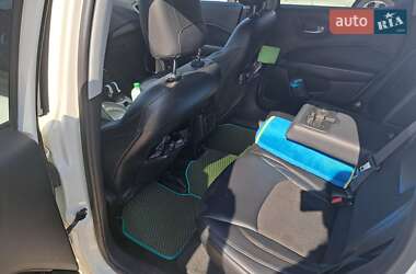Внедорожник / Кроссовер Jeep Compass 2017 в 