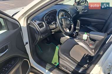 Внедорожник / Кроссовер Jeep Compass 2017 в 