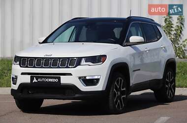 Внедорожник / Кроссовер Jeep Compass 2017 в 