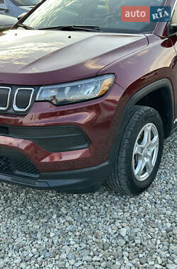 Внедорожник / Кроссовер Jeep Compass 2022 в 