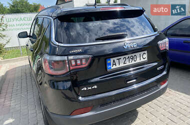 Внедорожник / Кроссовер Jeep Compass 2017 в 