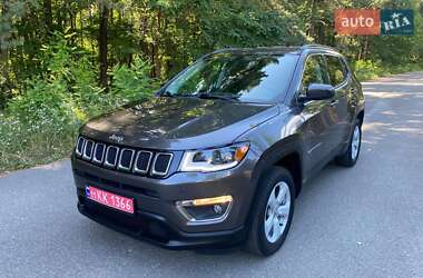 Внедорожник / Кроссовер Jeep Compass 2017 в Буче