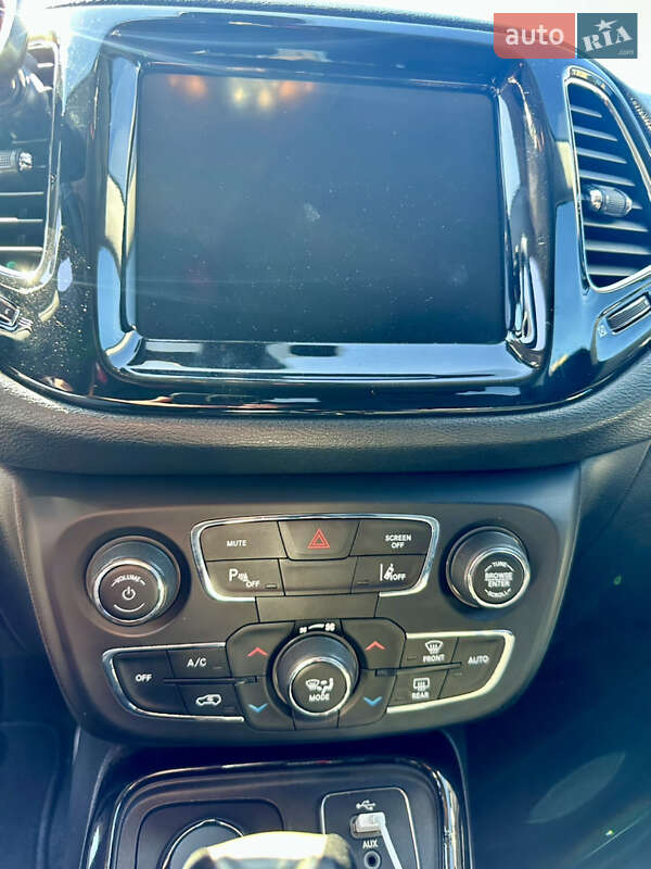 Внедорожник / Кроссовер Jeep Compass 2018 в Одессе фото 18 Внедорожник / Кроссовер Jeep Compass 2018 в Одессе