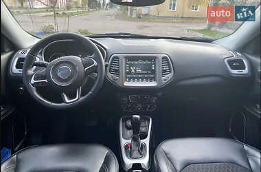 Внедорожник / Кроссовер Jeep Compass 2019 в 