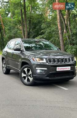 Внедорожник / Кроссовер Jeep Compass 2017 в Белогородке