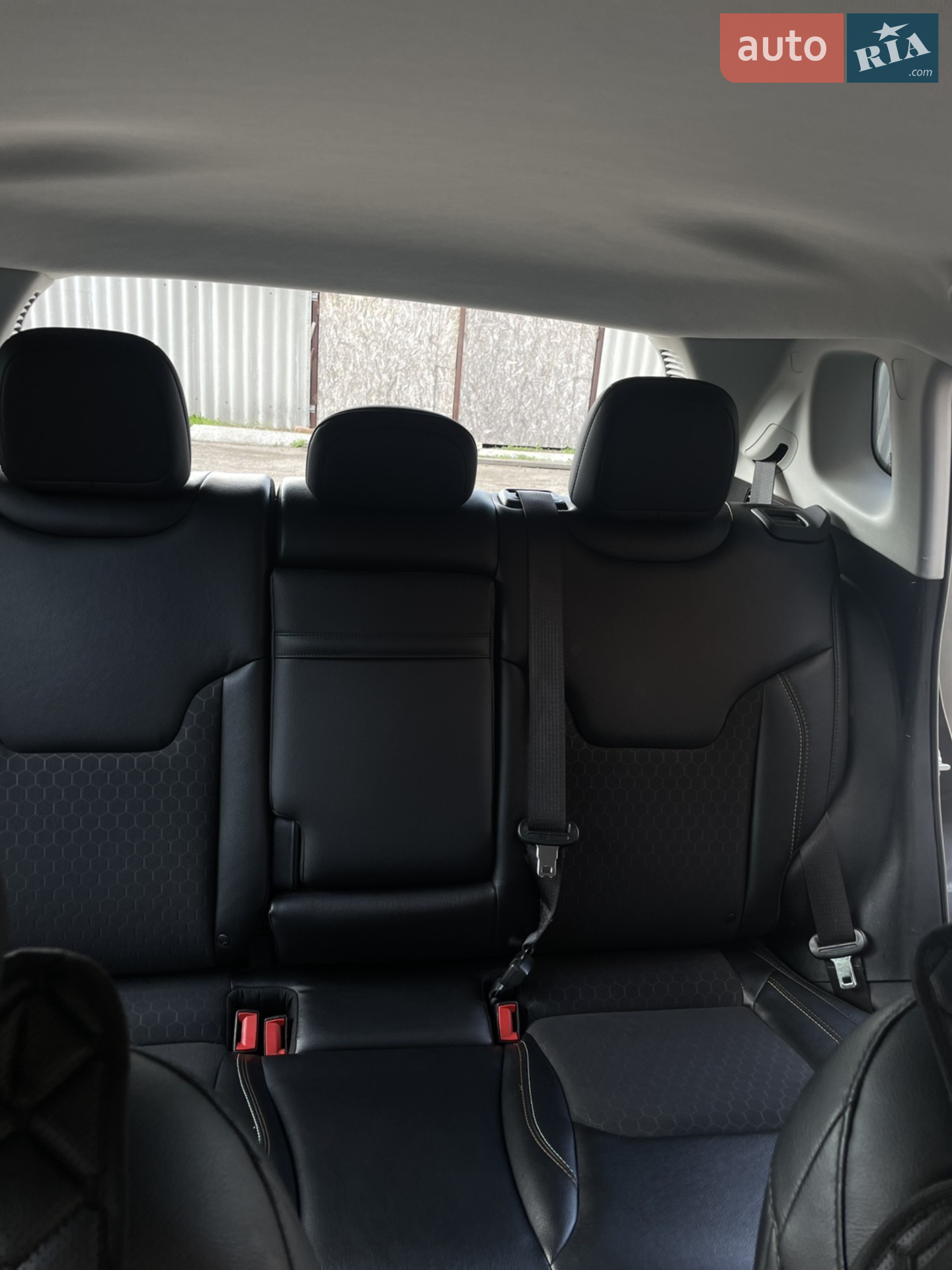2018 Jeep Compass - мініатюра 12