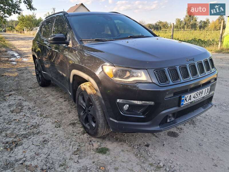 Внедорожник / Кроссовер Jeep Compass 2018 в Владимирце