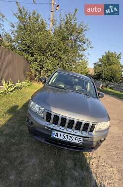 Внедорожник / Кроссовер Jeep Compass 2013 в 