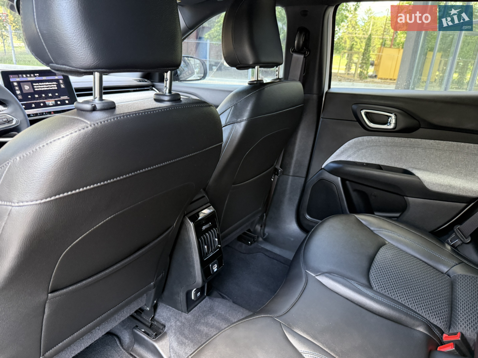 2024 Jeep Compass - мініатюра 35