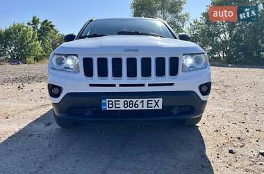 Внедорожник / Кроссовер Jeep Compass 2011 в Первомайске