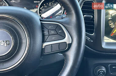 Внедорожник / Кроссовер Jeep Compass 2018 в 