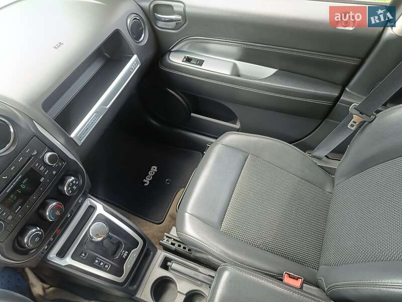 Внедорожник / Кроссовер Jeep Compass 2016 в Львове