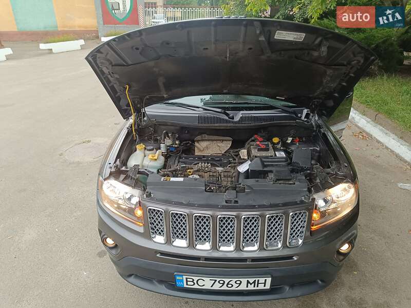 Внедорожник / Кроссовер Jeep Compass 2016 в Львове