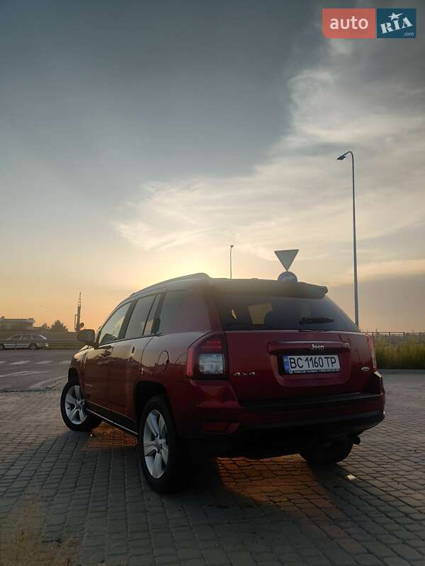 Внедорожник / Кроссовер Jeep Compass 2015 в Львове