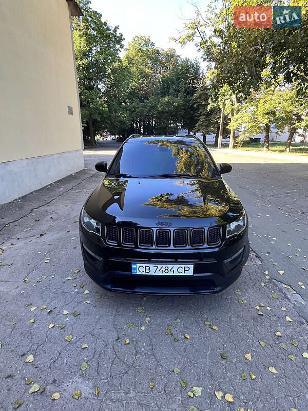 Внедорожник / Кроссовер Jeep Compass 2017 в Чернигове