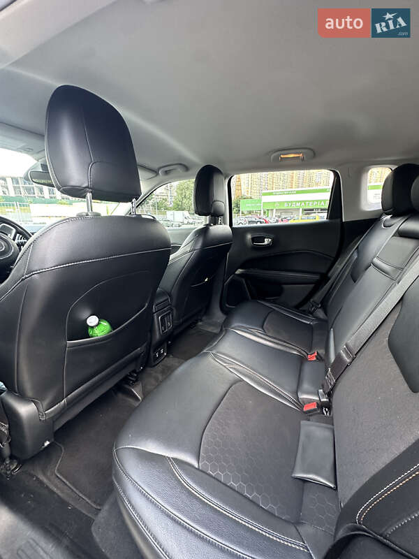 Внедорожник / Кроссовер Jeep Compass 2018 в Киеве