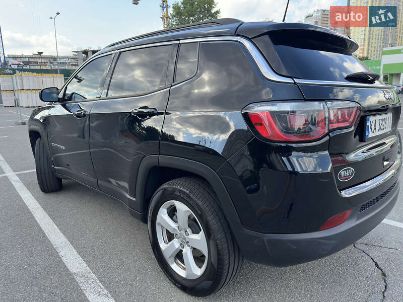 Внедорожник / Кроссовер Jeep Compass 2018 в Киеве
