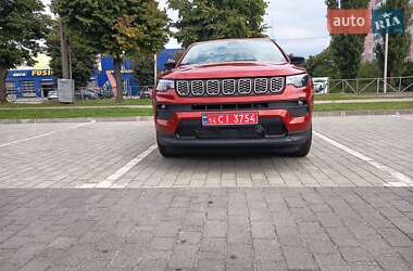 Внедорожник / Кроссовер Jeep Compass 2024 в 