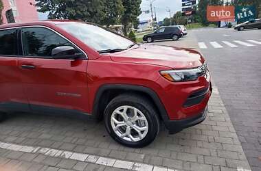 Внедорожник / Кроссовер Jeep Compass 2024 в 
