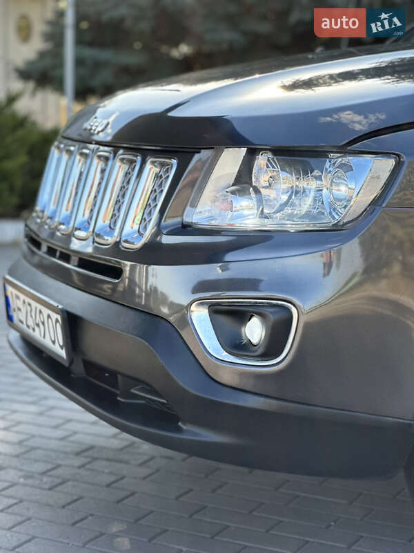 Внедорожник / Кроссовер Jeep Compass 2016 в Павлограде