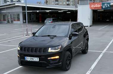 Внедорожник / Кроссовер Jeep Compass 2018 в Киеве