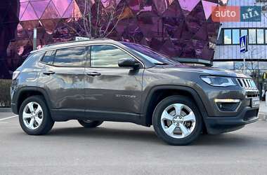 Внедорожник / Кроссовер Jeep Compass 2017 в Киеве