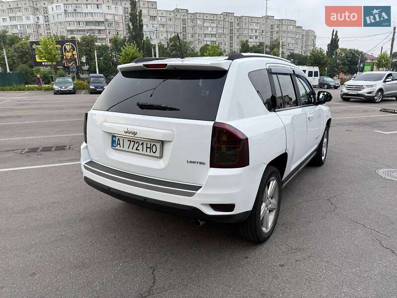Внедорожник / Кроссовер Jeep Compass 2011 в Белой Церкви