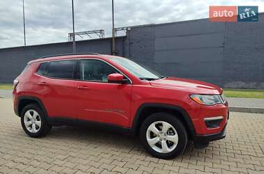 Внедорожник / Кроссовер Jeep Compass 2019 в 