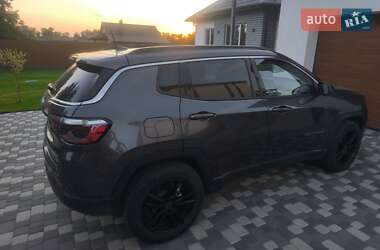 Внедорожник / Кроссовер Jeep Compass 2022 в 