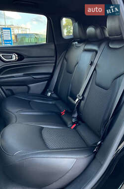 Внедорожник / Кроссовер Jeep Compass 2022 в 