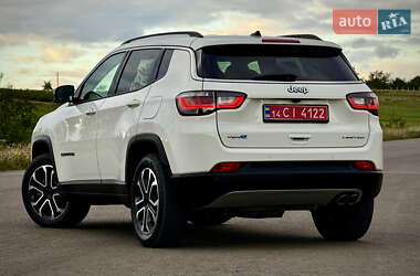Внедорожник / Кроссовер Jeep Compass 2021 в 