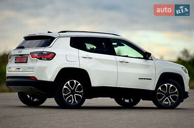 Внедорожник / Кроссовер Jeep Compass 2021 в 