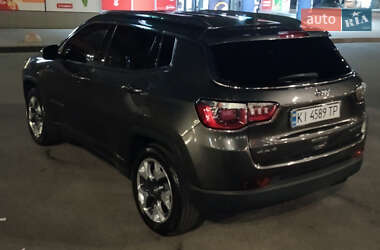 Внедорожник / Кроссовер Jeep Compass 2018 в 