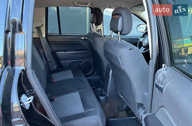 Внедорожник / Кроссовер Jeep Compass 2014 в 