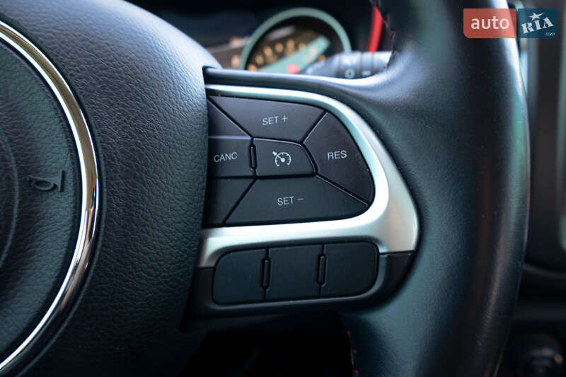 Позашляховик / Кросовер Jeep Compass 2017 в Києві