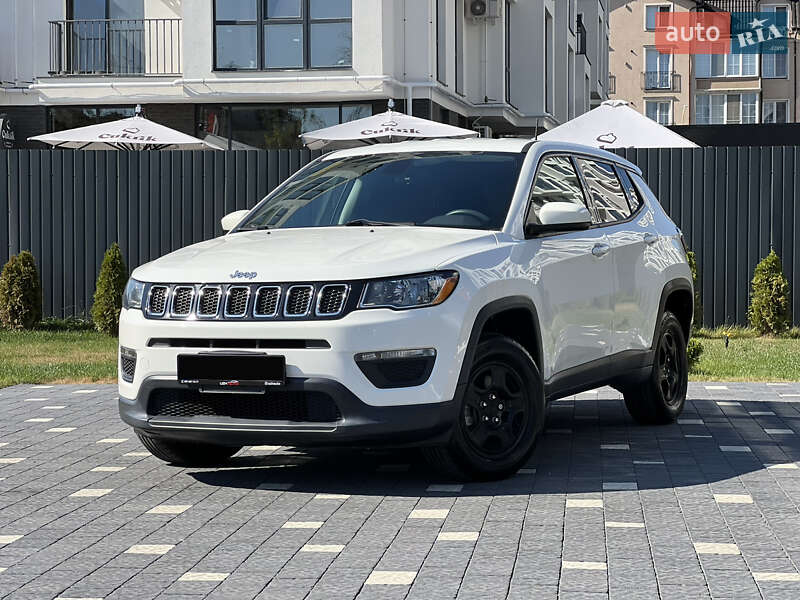 Внедорожник / Кроссовер Jeep Compass 2017 в Ужгороде