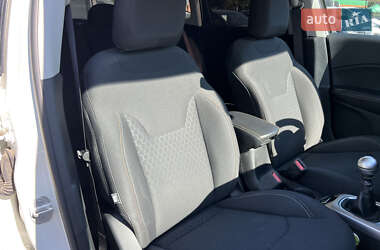 Внедорожник / Кроссовер Jeep Compass 2017 в 