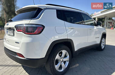 Внедорожник / Кроссовер Jeep Compass 2017 в 