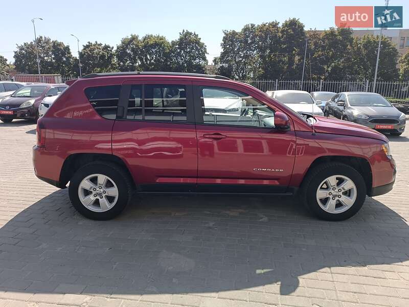 Внедорожник / Кроссовер Jeep Compass 2016 в Полтаве