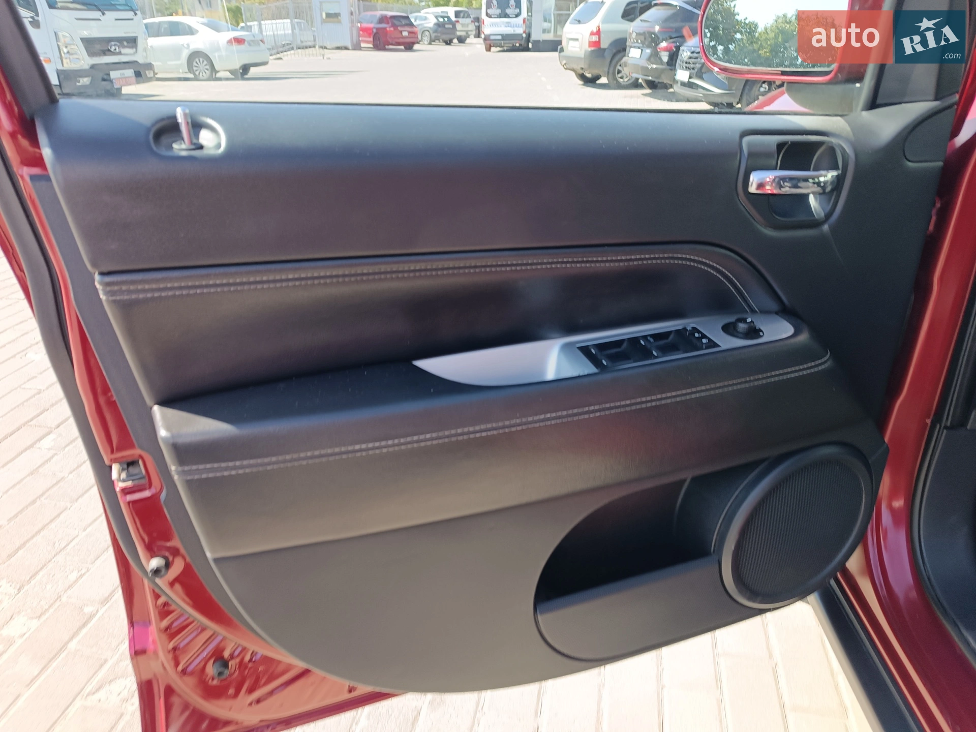 2016 Jeep Compass - мініатюра 10