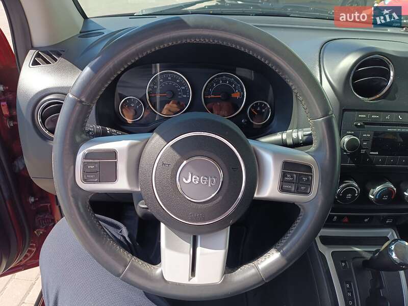 Внедорожник / Кроссовер Jeep Compass 2016 в Полтаве