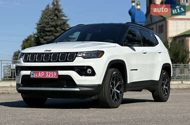 Позашляховик / Кросовер Jeep Compass 2024 в Первомайську