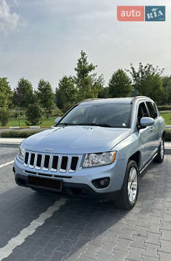 Внедорожник / Кроссовер Jeep Compass 2013 в Ирпене