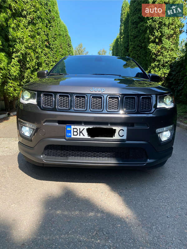 Внедорожник / Кроссовер Jeep Compass 2020 в Ровно