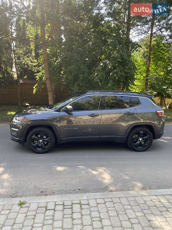 Внедорожник / Кроссовер Jeep Compass 2020 в Ровно