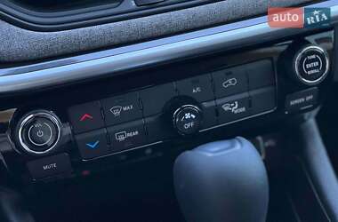 Внедорожник / Кроссовер Jeep Compass 2021 в 